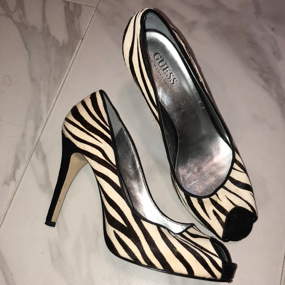 Zebra Guess by Marciano 4” black/white heels